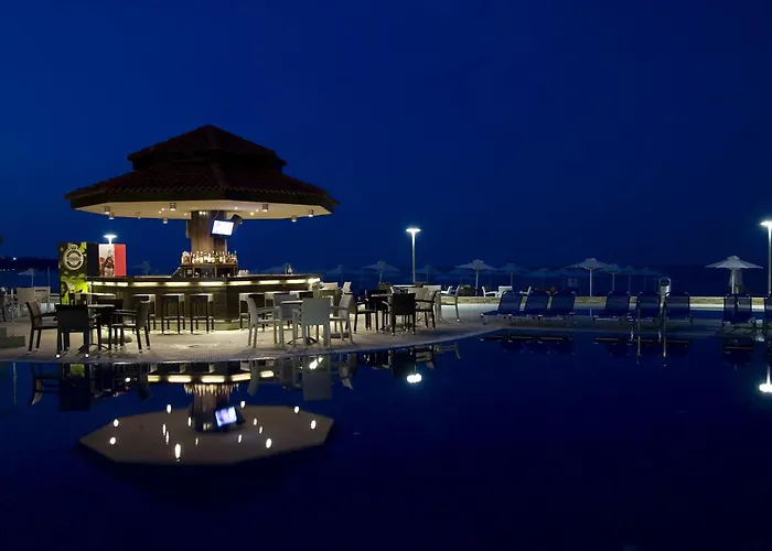 מלון דירות Obzor Beach Resort