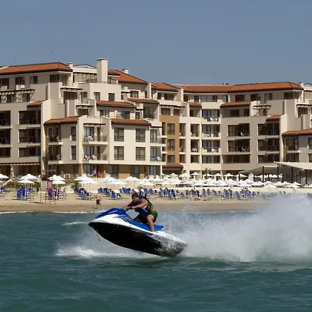 Ξενοδοχείο με διαμερίσματα Obzor Beach Resort 4*