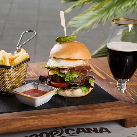 Obzor Beach Resort Ξενοδοχείο με διαμερίσματα 4*