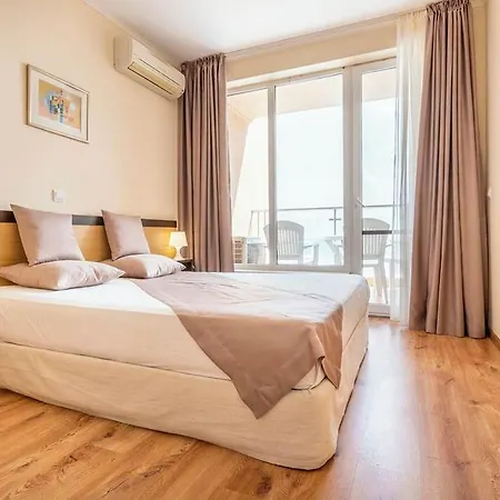 Obzor Beach Resort Aparthotel 4*
