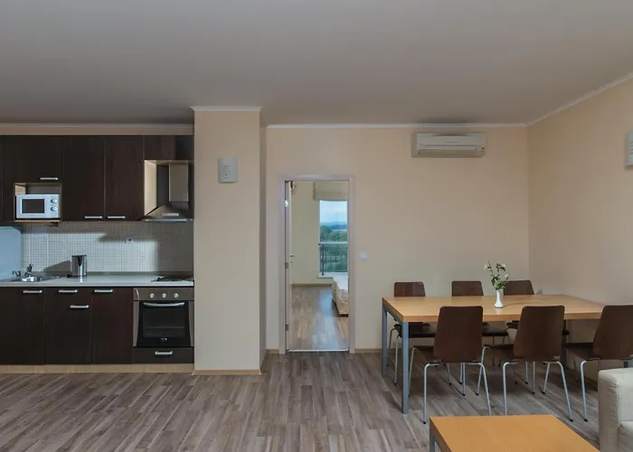 Апарт-отель Obzor Beach Resort 4*