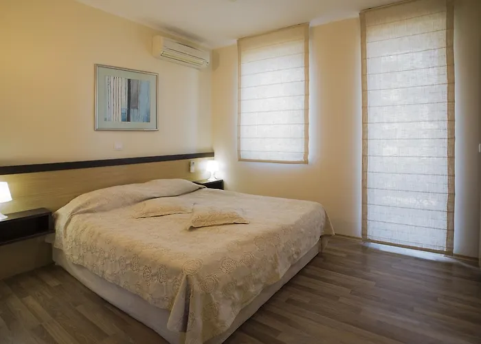 Ξενοδοχείο με διαμερίσματα Obzor Beach Resort Obzor